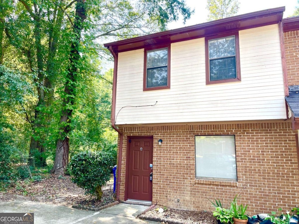 Photo of 120 Meadowbrook Court #UNIT A, Fayetteville, GA 30215 (MLS # 10877619)