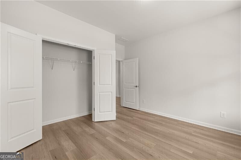 Snellville, Georgia 30078, United States, 2 Bedrooms Bedrooms, ,2 BathroomsBathrooms,Residential,Active,84924