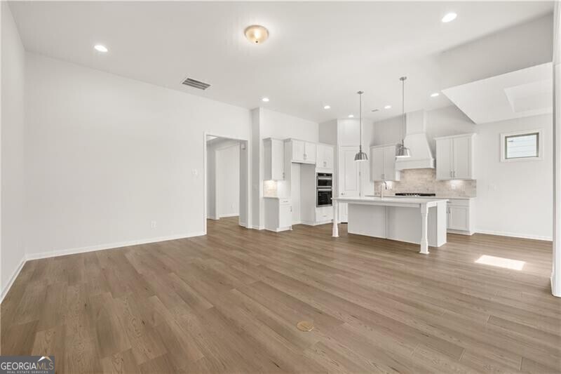 Snellville, Georgia 30078, United States, 2 Bedrooms Bedrooms, ,2 BathroomsBathrooms,Residential,Active,84924