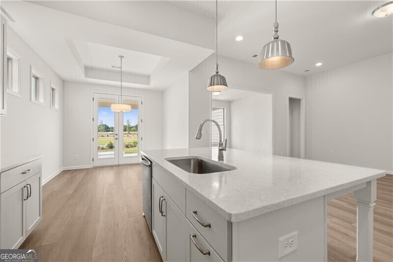 Snellville, Georgia 30078, United States, 2 Bedrooms Bedrooms, ,2 BathroomsBathrooms,Residential,Active,84924