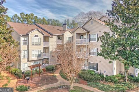 Photo of 1250 Parkwood Circle SE #1312, Atlanta, GA 30339 (MLS # 10663983)