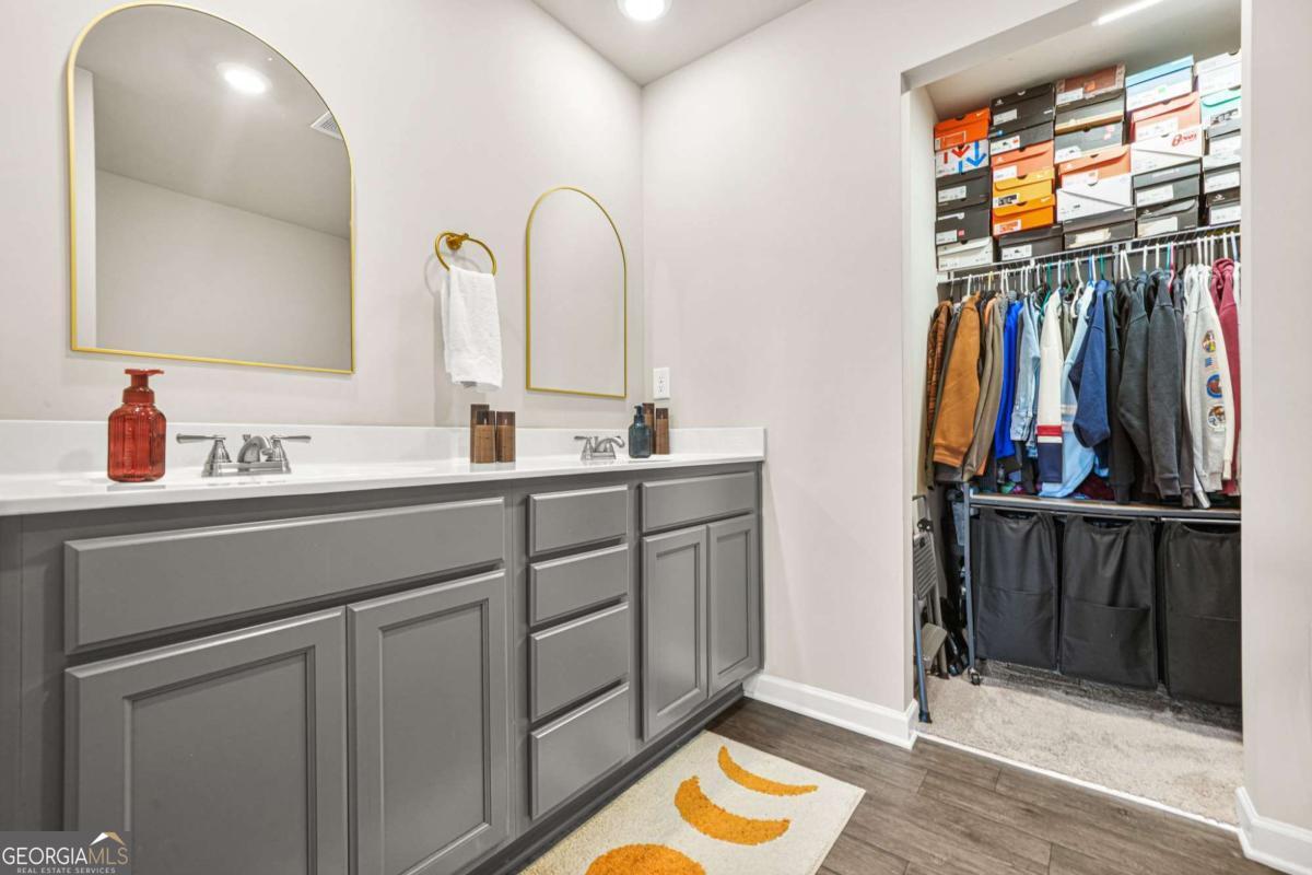 Walkers Pointe - Residential