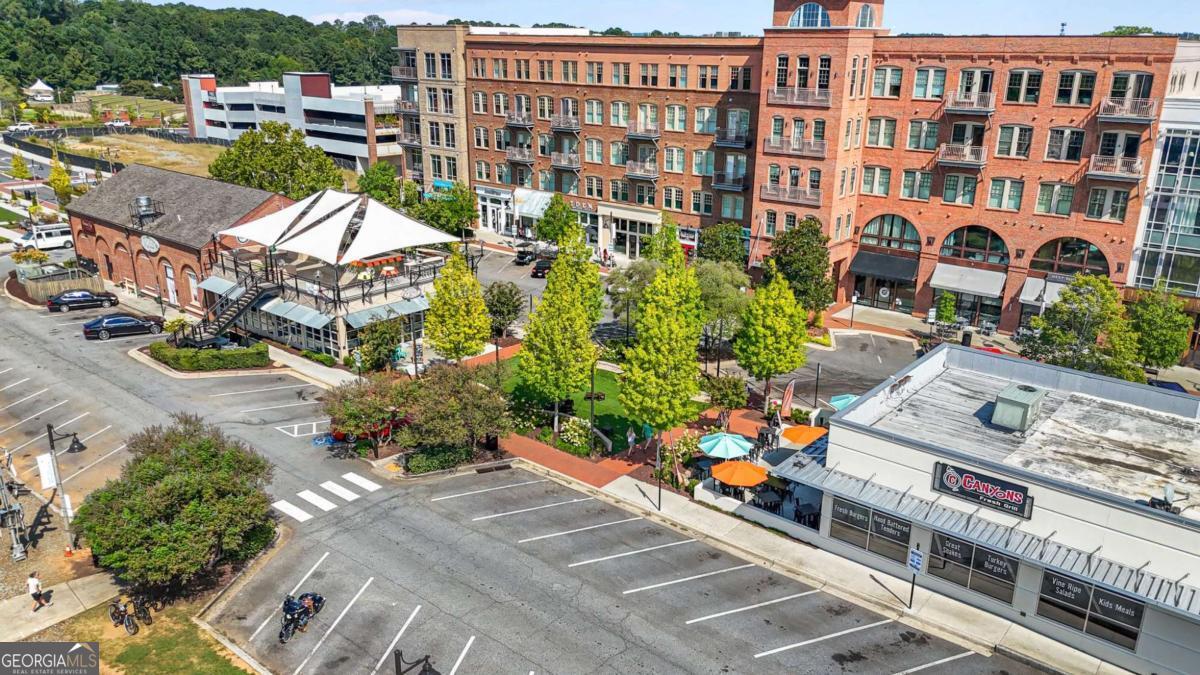 Walkers Pointe - Residential