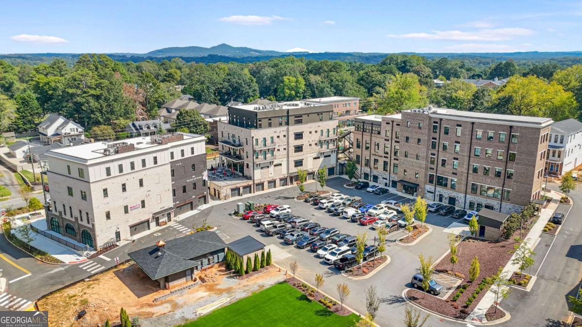 Walkers Pointe - Residential