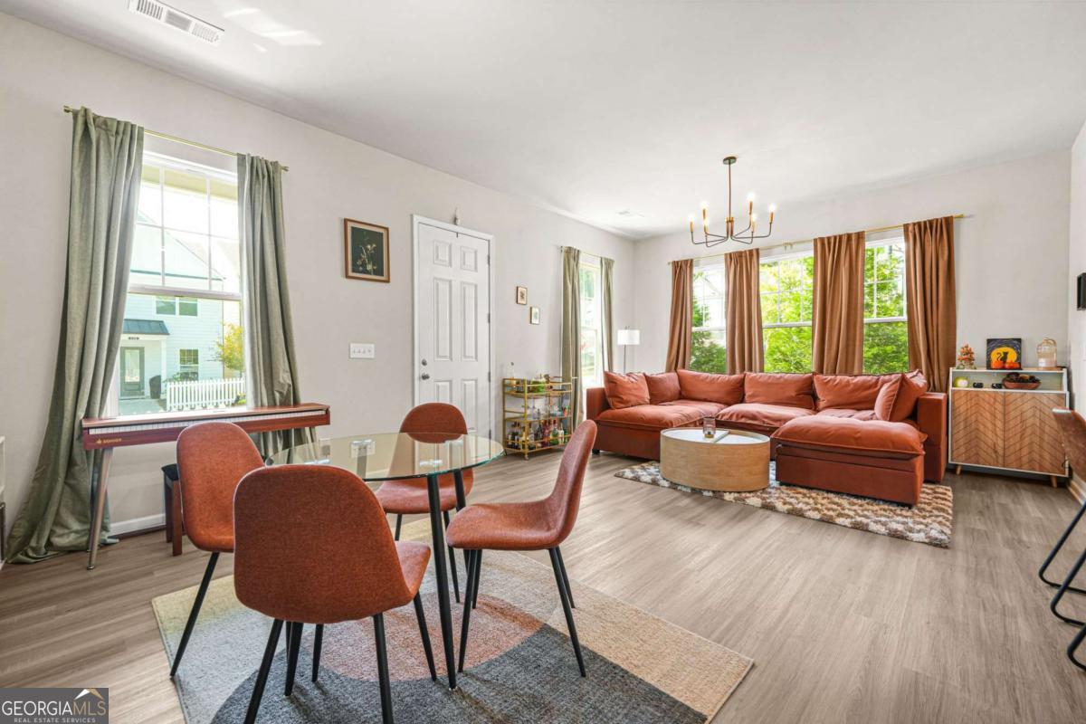 Walkers Pointe - Residential