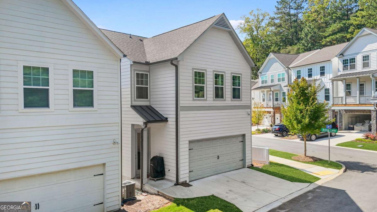 Walkers Pointe - Residential