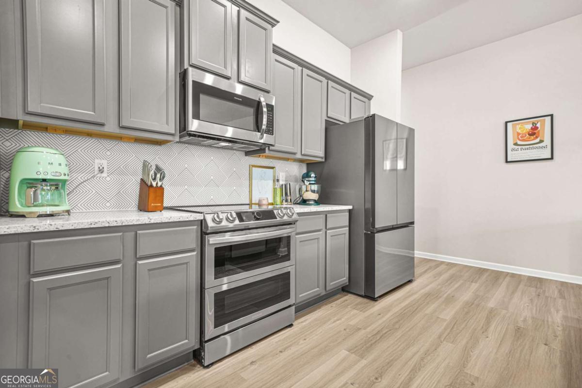 Walkers Pointe - Residential