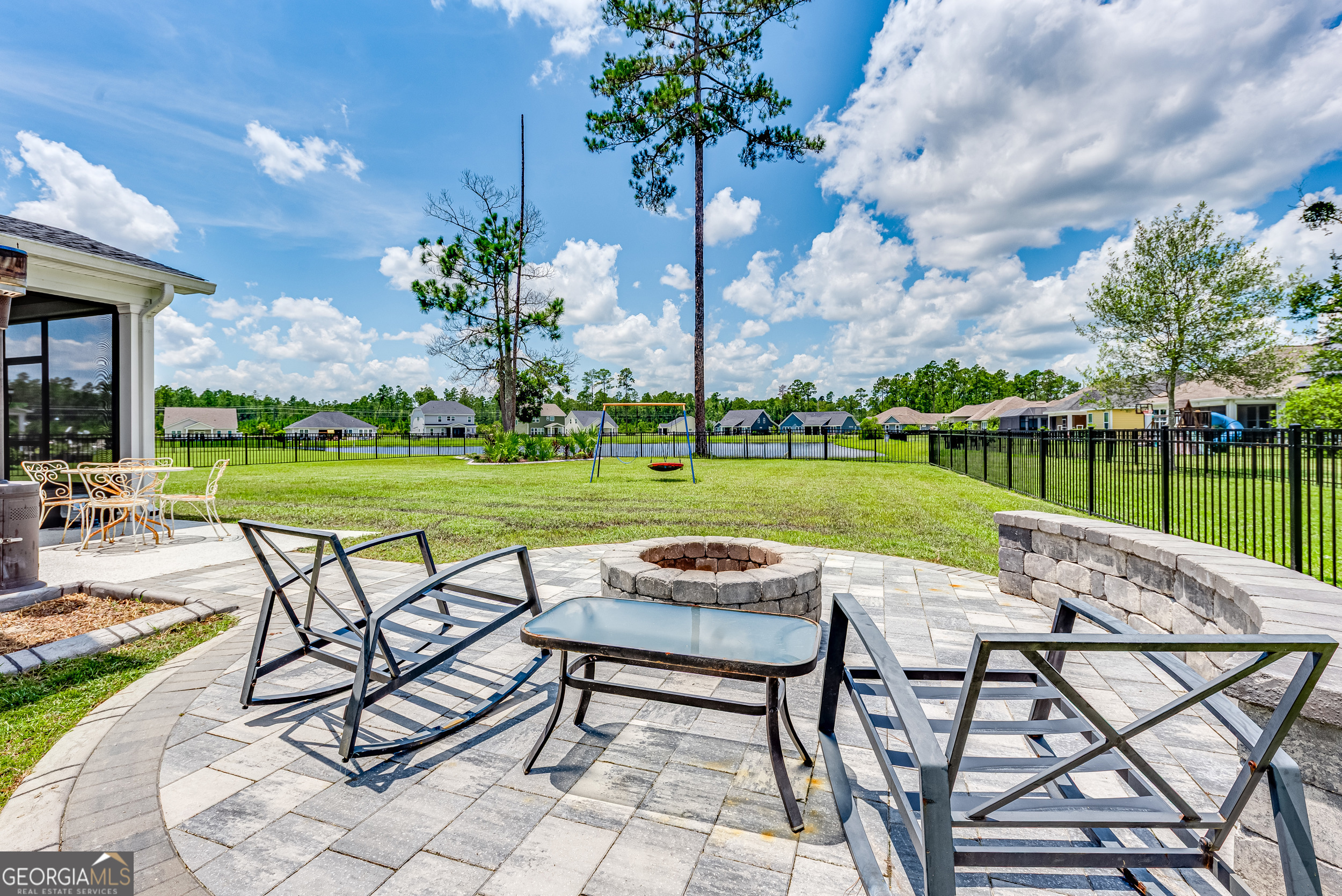 101 Pinehurst RD