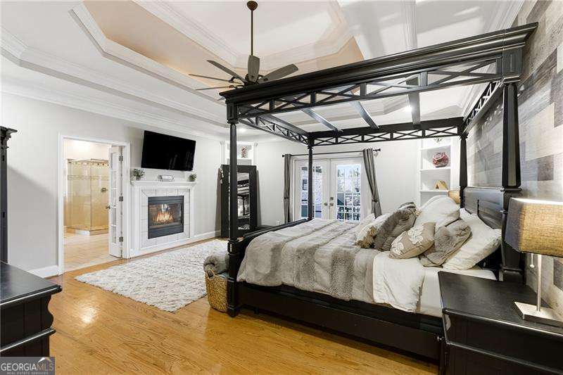 PROVIDENCE LAKE - Residential