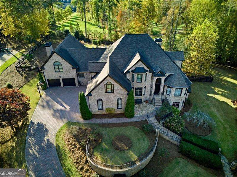 PROVIDENCE LAKE - Residential