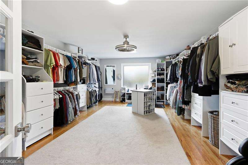 PROVIDENCE LAKE - Residential