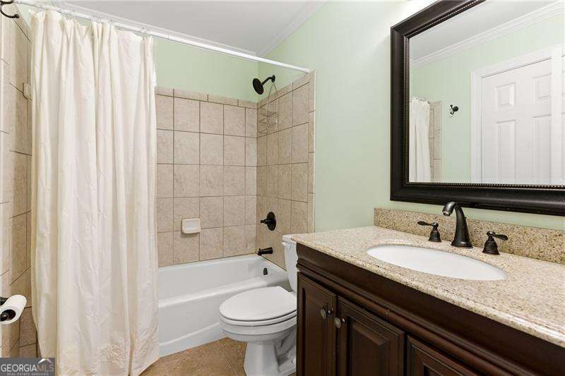 PROVIDENCE LAKE - Residential