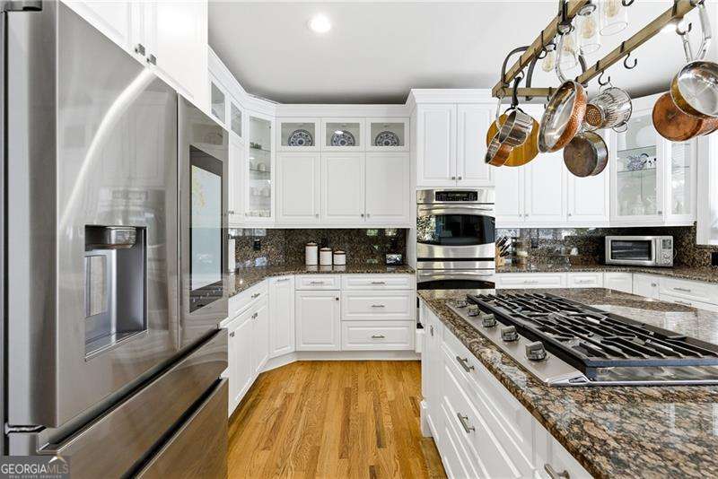 PROVIDENCE LAKE - Residential