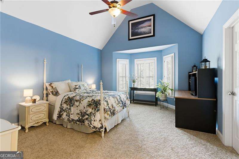 PROVIDENCE LAKE - Residential