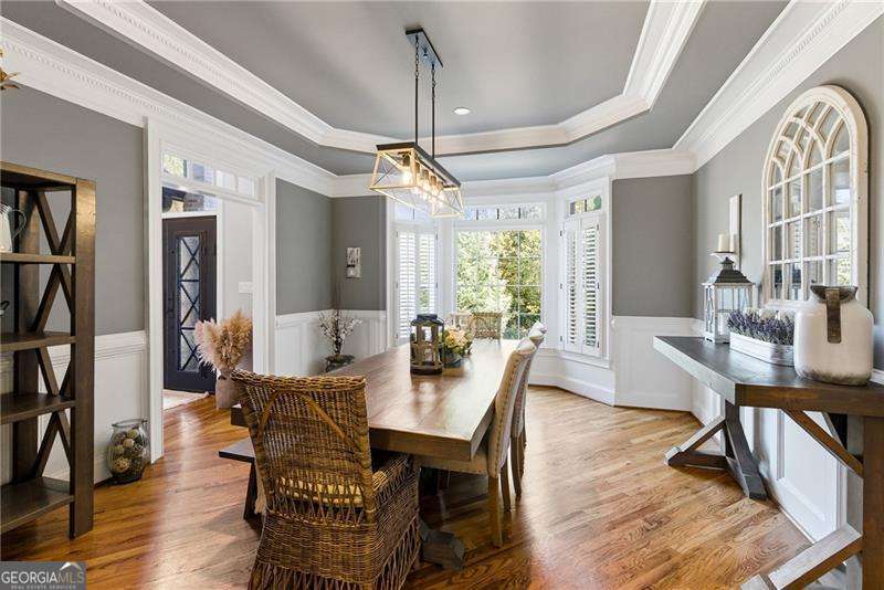 PROVIDENCE LAKE - Residential