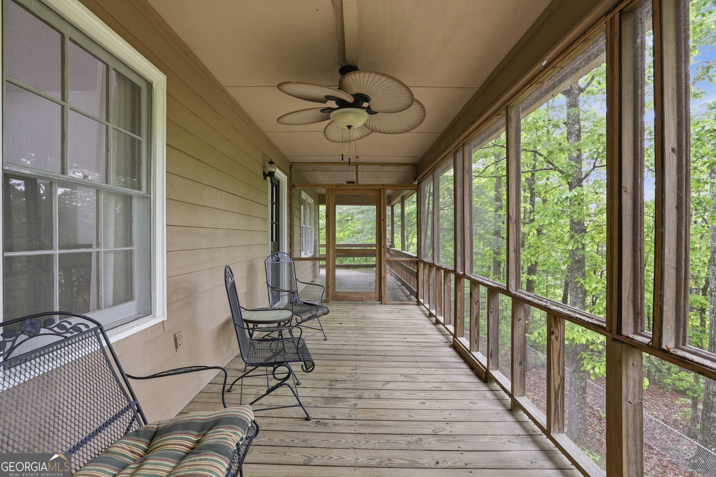 15 Mississippi LN