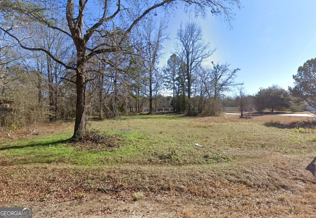 5240 Highway 20 S