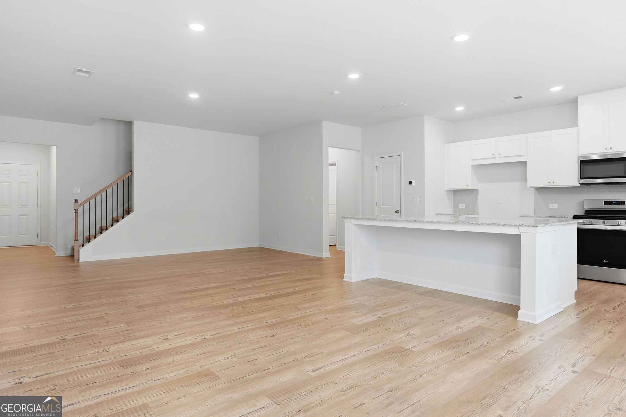 230 Point Place DR (3)