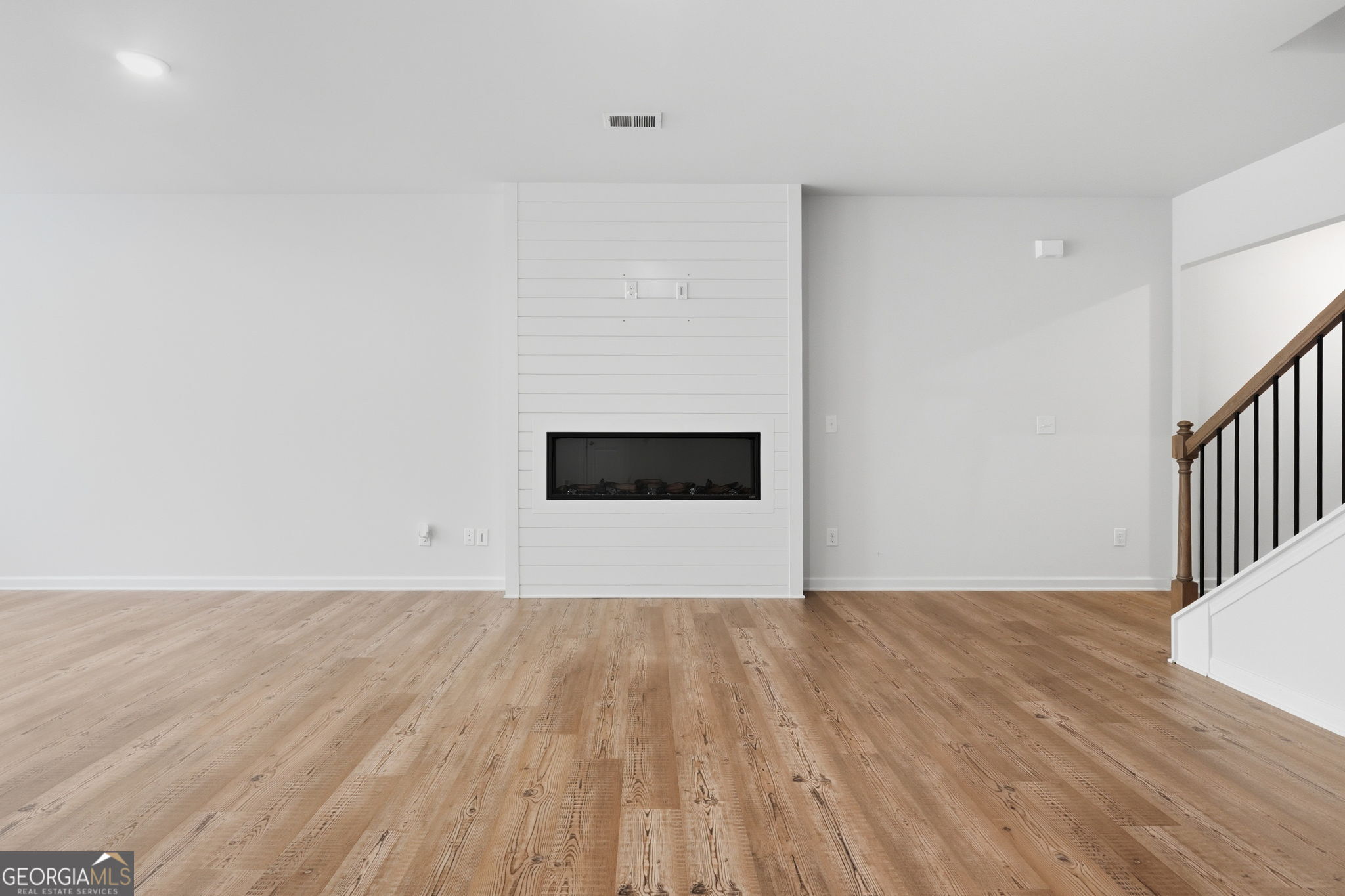 230 Point Place DR (3)