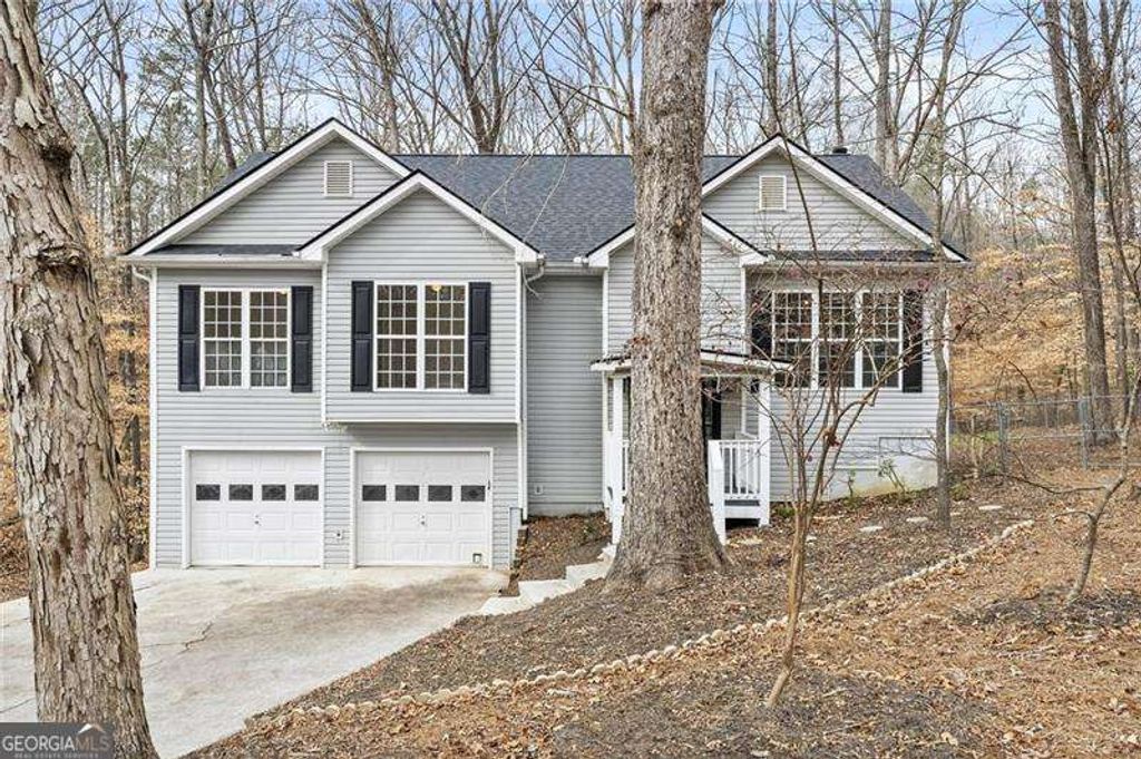 Photo of 184 Pioneer Trail, Dallas, GA 30132 (MLS # 10681988)