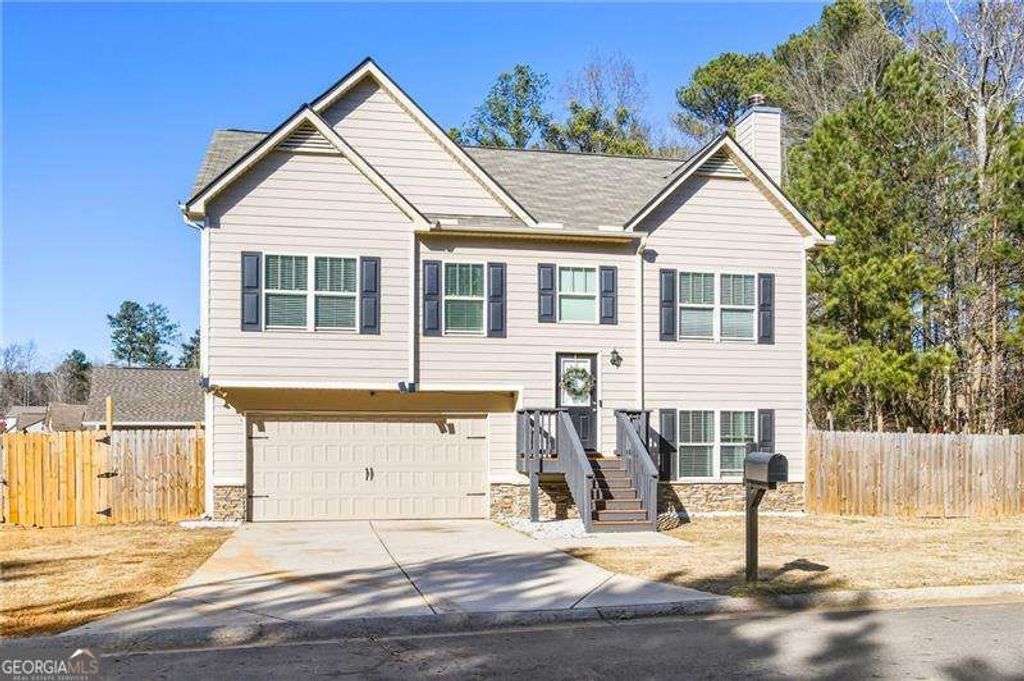 Photo of 119 Sourwood Lane, Temple, GA 30179 (MLS # 10691077)