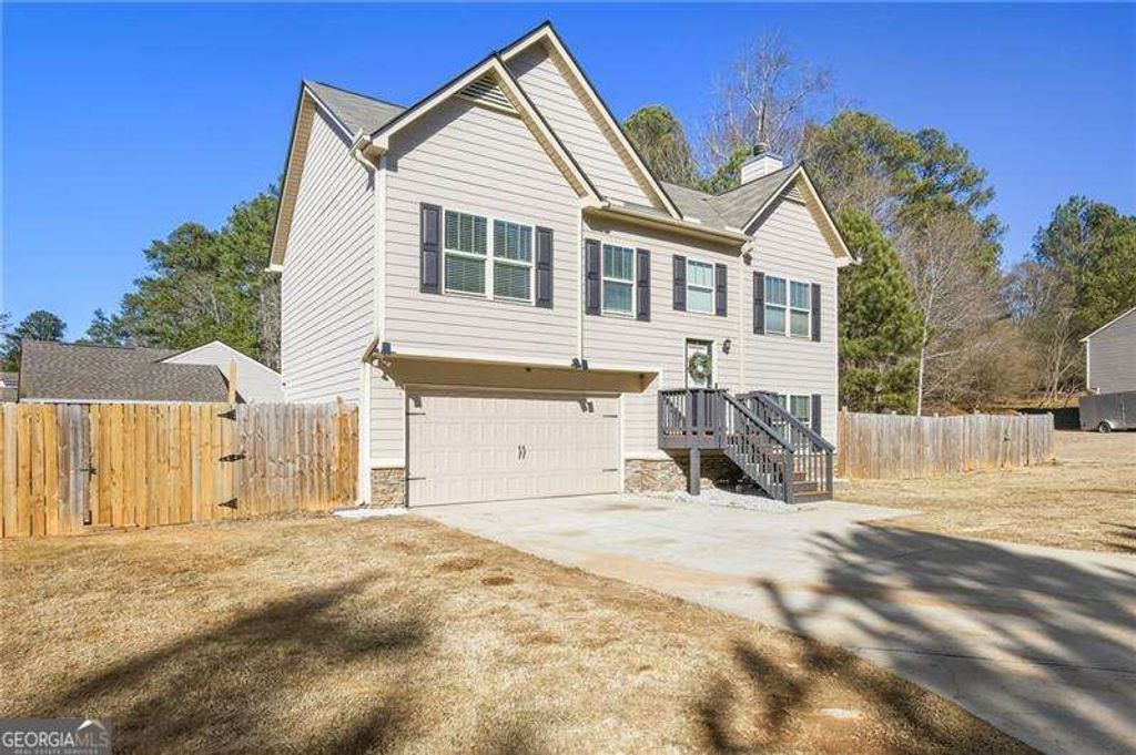 Photo of 119 Sourwood Lane, Temple, GA 30179 (MLS # 10691077)