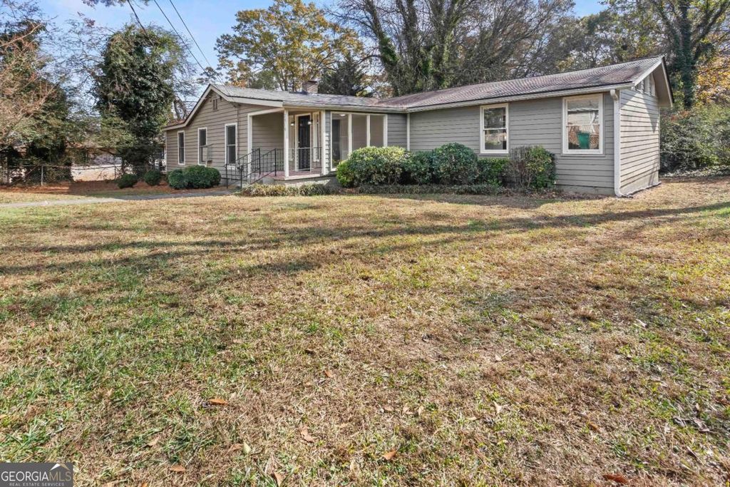 Photo of 2312 Wayside Drive NE, Brookhaven, GA 30319 (MLS # 10656280)