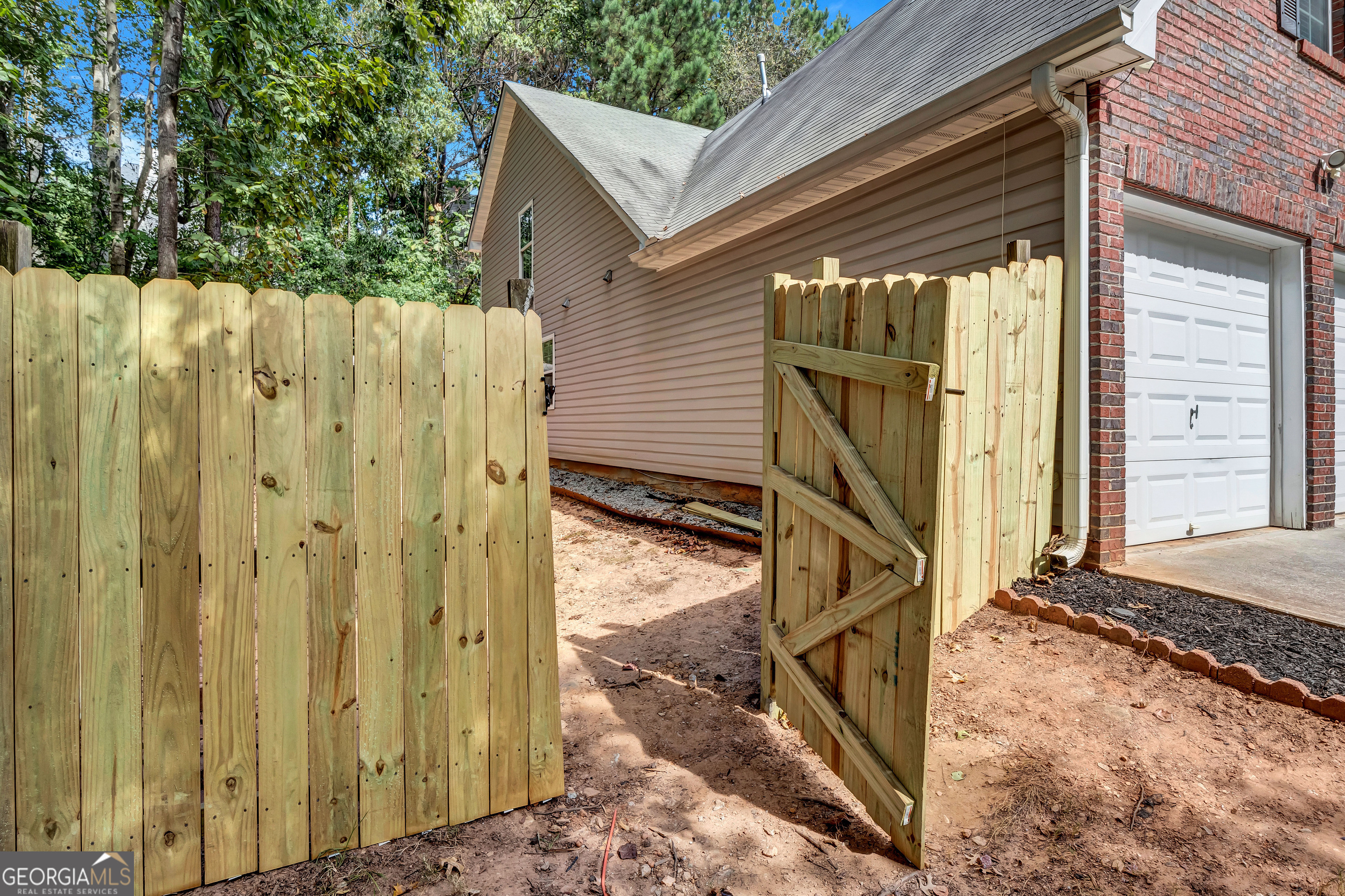 306 Bonnes DR