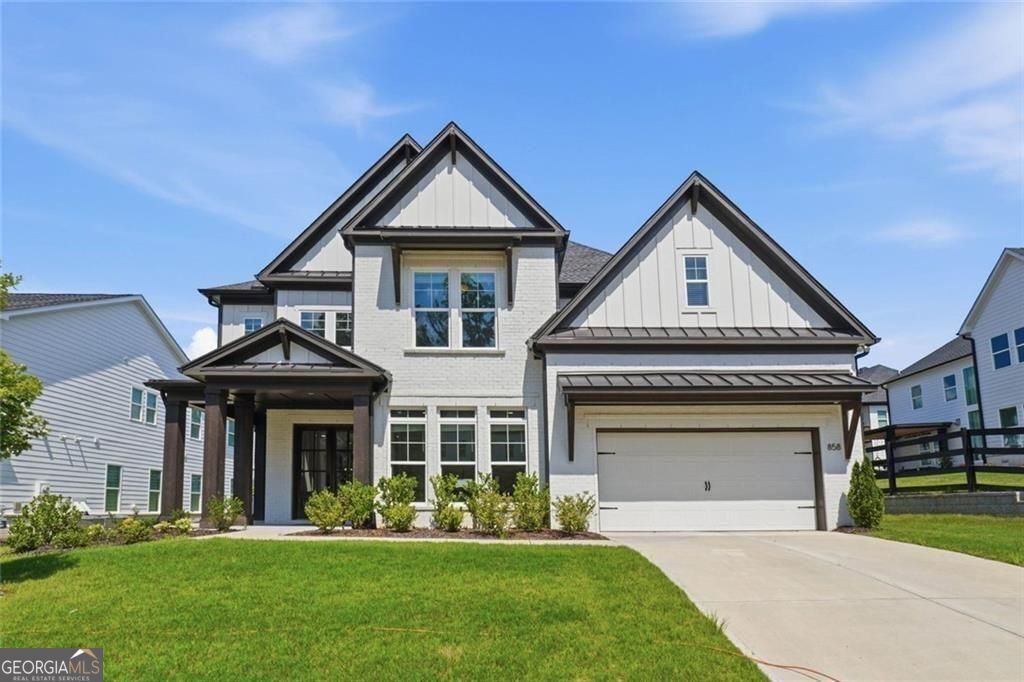 858 Keystone DR