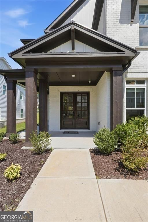 858 Keystone DR