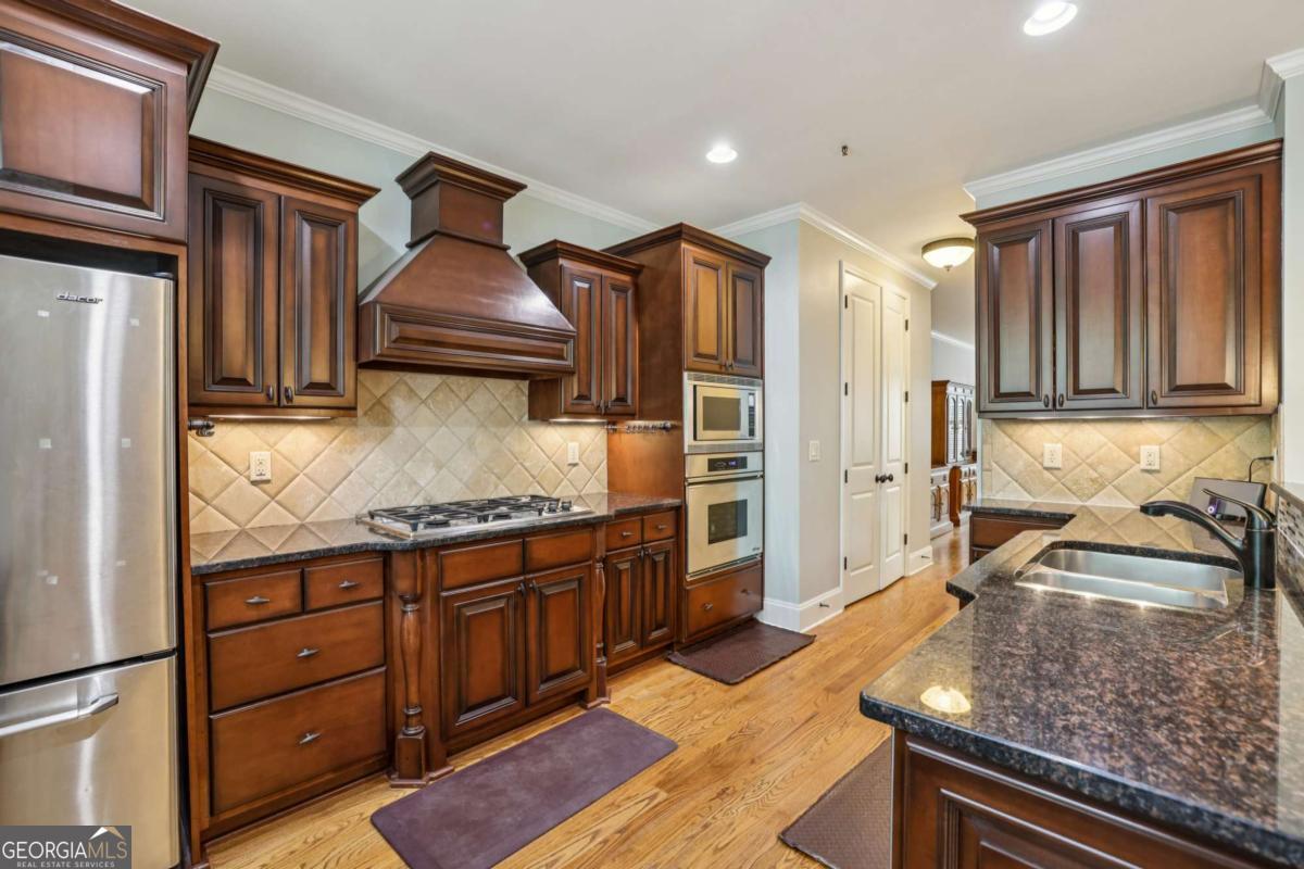 5577 Julian PL