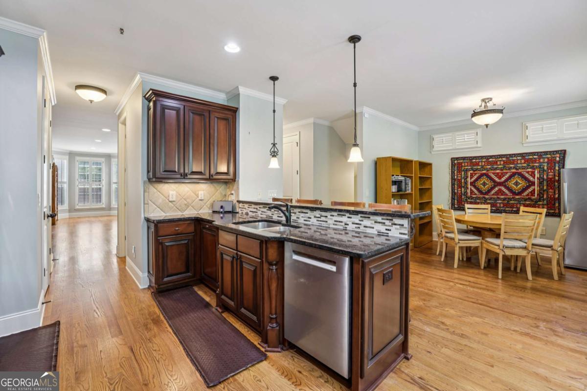 5577 Julian PL