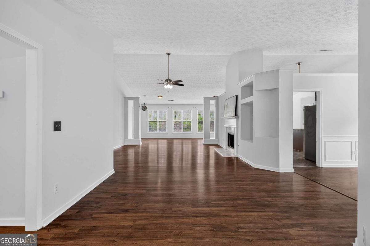 2635 General Lee WAY