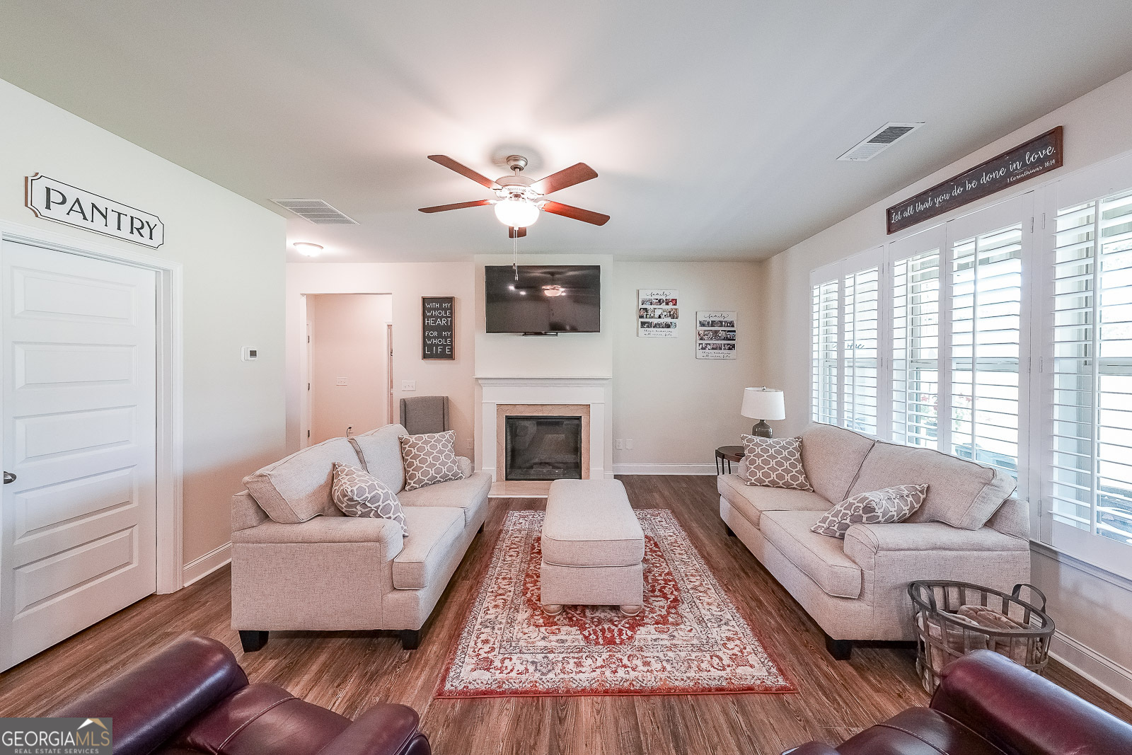 516 MCGINNIS CIRCLE