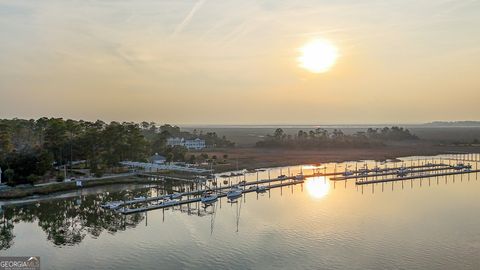 2 Rum Runners ALY Savannah GA 31411