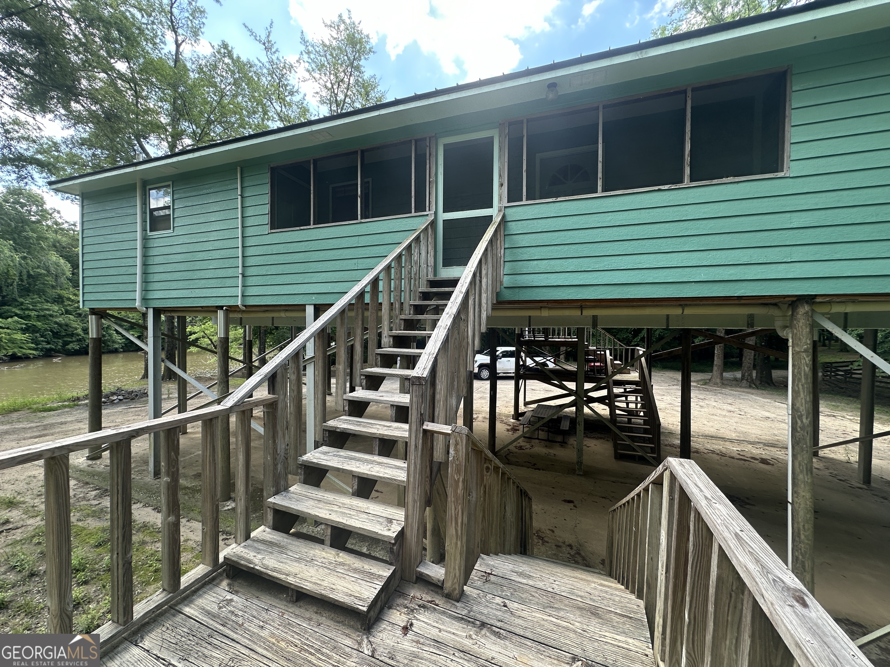 131 River Cove RD 25 ACRES