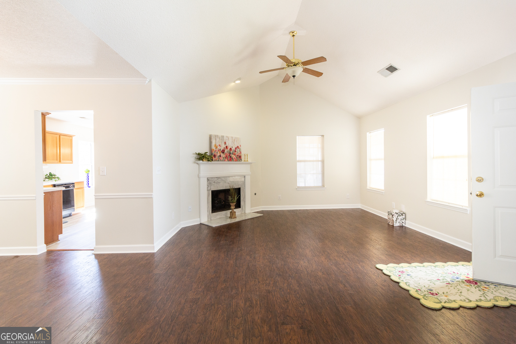 Fayetteville, Georgia 30214, United States, 3 Bedrooms Bedrooms, ,2 BathroomsBathrooms,Residential,Pending,37899