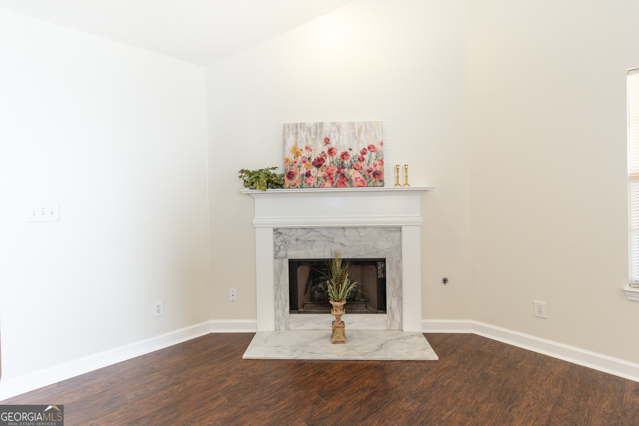 Fayetteville, Georgia 30214, United States, 3 Bedrooms Bedrooms, ,2 BathroomsBathrooms,Residential,Pending,37899