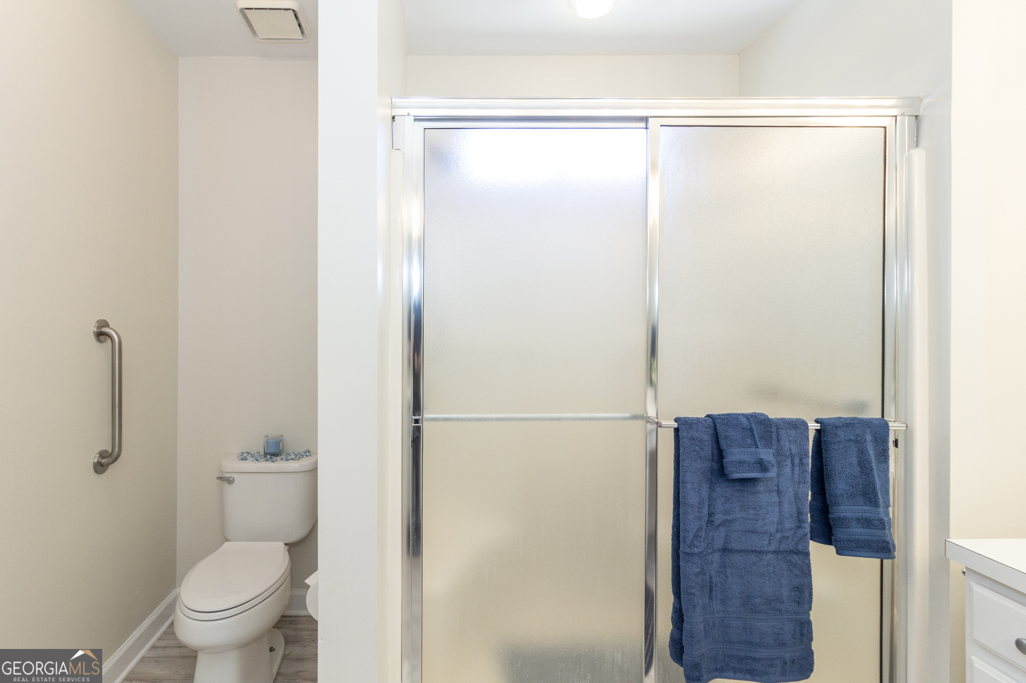 Fayetteville, Georgia 30214, United States, 3 Bedrooms Bedrooms, ,2 BathroomsBathrooms,Residential,Pending,37899