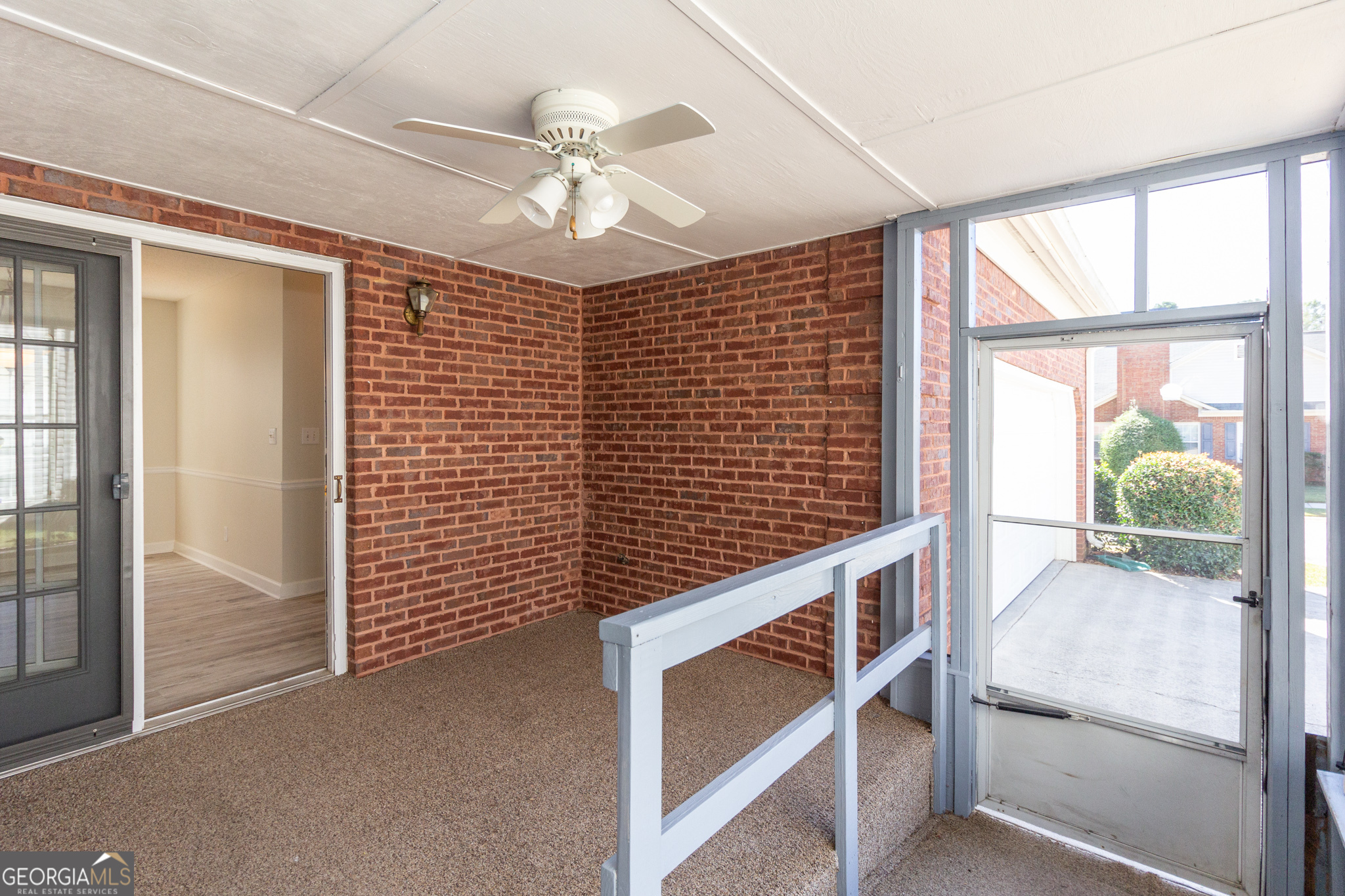 Fayetteville, Georgia 30214, United States, 3 Bedrooms Bedrooms, ,2 BathroomsBathrooms,Residential,Pending,37899