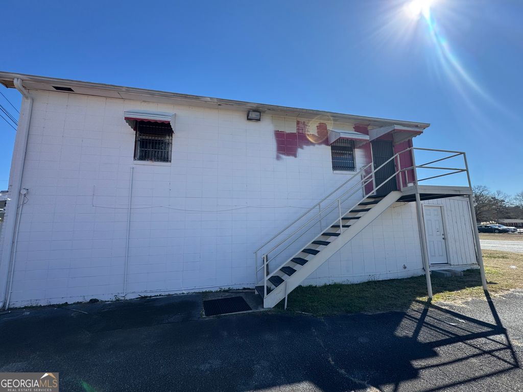 Photo of 2384 W. Hwy 80, Suite B, Dublin, GA 31021 (MLS # 10687576)