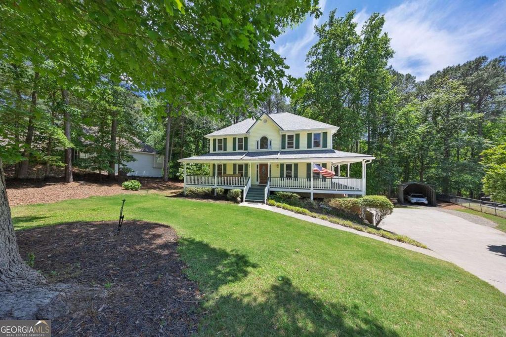 Photo of 402 Dockside Cove, Woodstock, GA 30189 (MLS # 10764624)