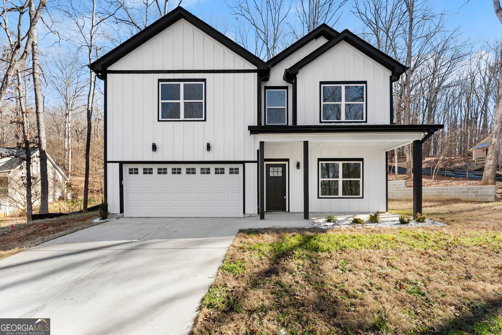 5055 PEACH MOUNTAIN CIR