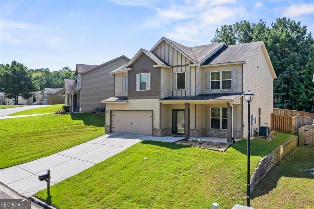 Photo of 2322 Jessica Lane, Fairburn, GA 30213 (MLS # 10833537)