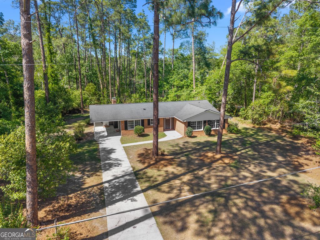 Photo of 31 Golf Club Circle, Statesboro, GA 30458 (MLS # 10730419)