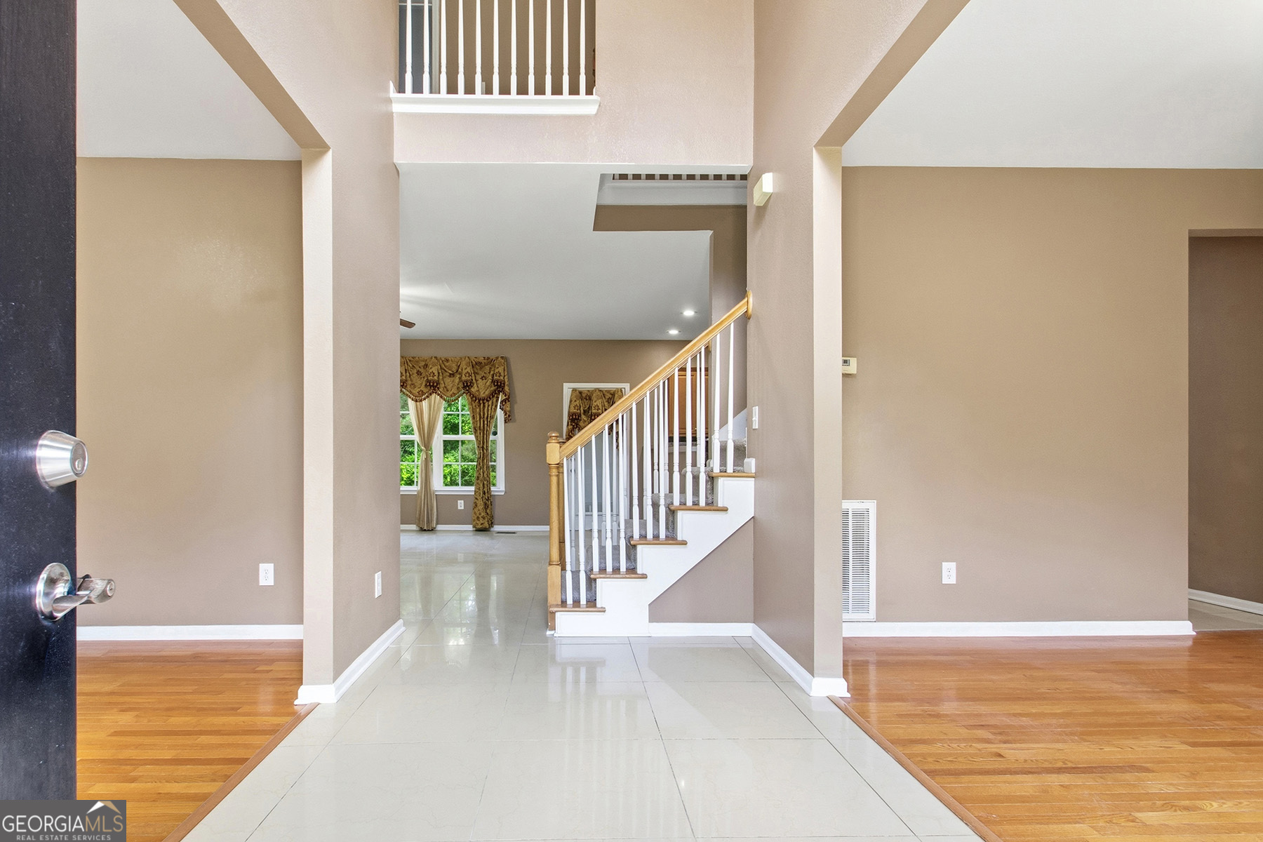 531 Thomaston Overlook DR