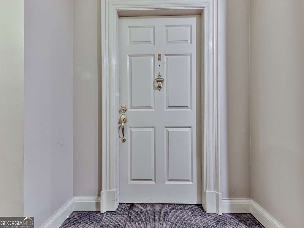 211 COLONIAL HOMES DR NW 2501