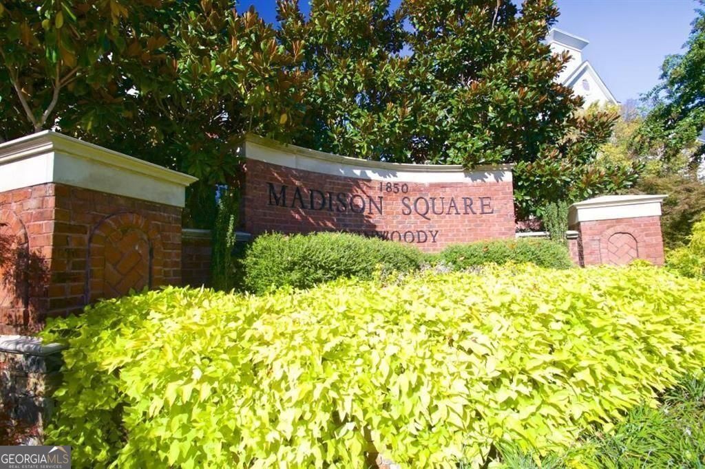 1850 Cotillion DR 3322