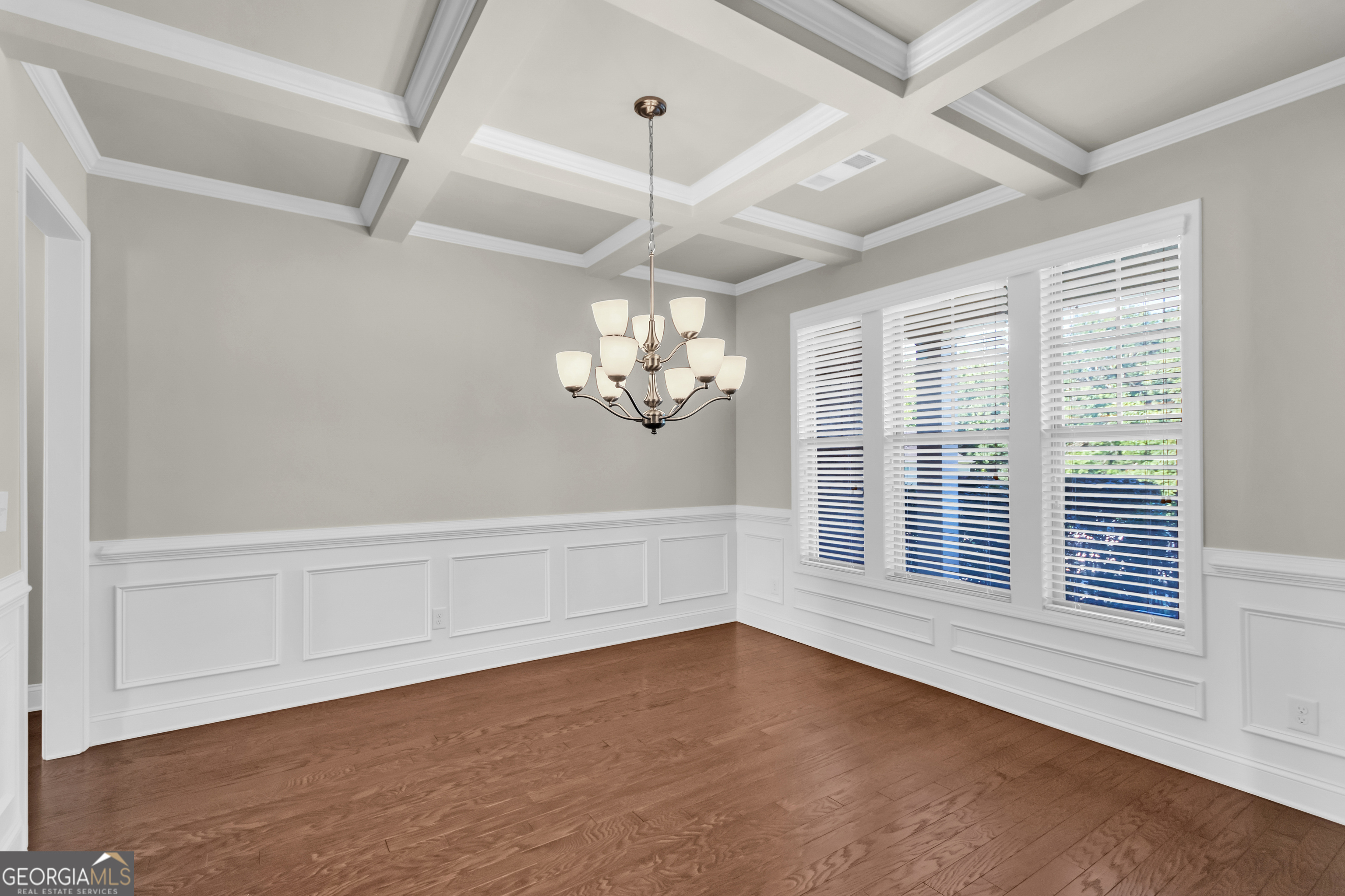 Flowery Branch, Georgia 30542, United States, 5 Bedrooms Bedrooms, ,3 BathroomsBathrooms,Residential,Active,172871