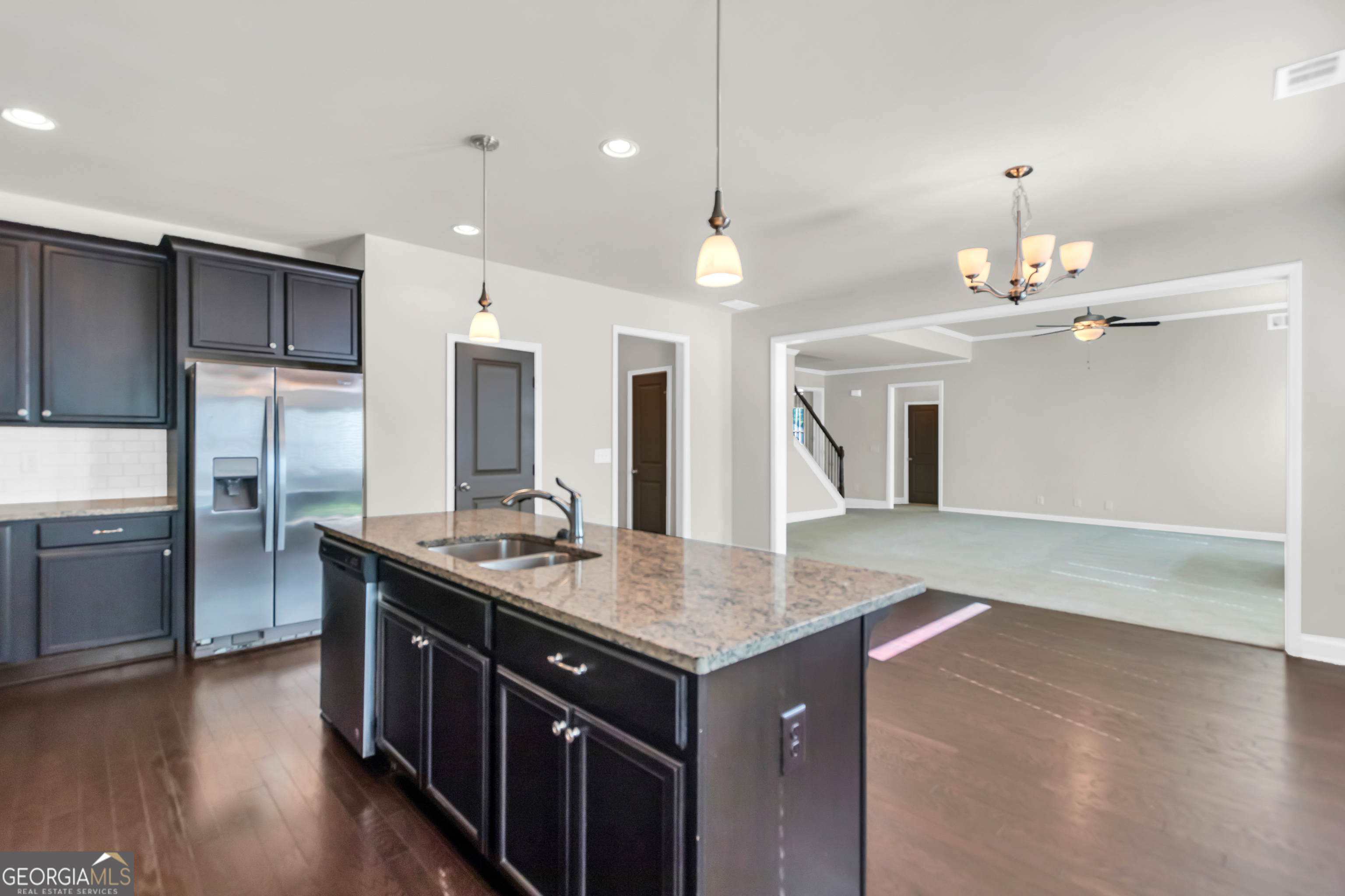 Flowery Branch, Georgia 30542, United States, 5 Bedrooms Bedrooms, ,3 BathroomsBathrooms,Residential,Active,172871